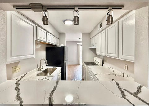Tiny photo for 1900 Dartmouth Street #H1, College Station, TX 77840 (MLS # 26012597)