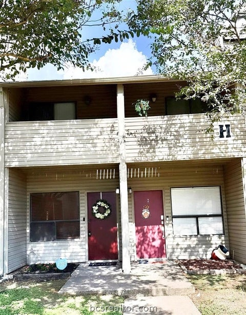 Tiny photo for 1900 Dartmouth Street #H1, College Station, TX 77840 (MLS # 26012597)