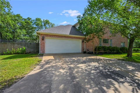 Tiny photo for 5601 Hampton Court, Bryan, TX 77802 (MLS # 26007476)