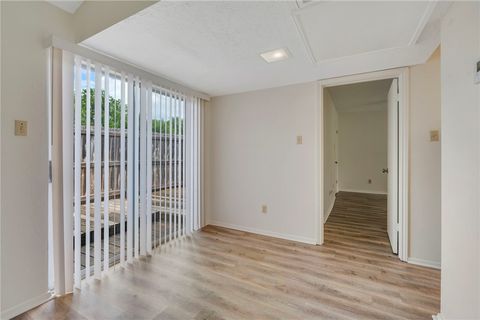 Tiny photo for 2100 Windsor Dr #28, Bryan, TX 77802 (MLS # 26004856)