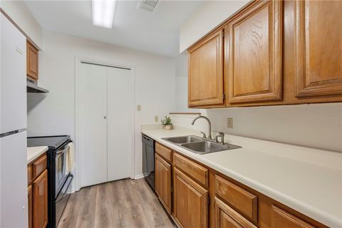Tiny photo for 2100 Windsor Dr #28, Bryan, TX 77802 (MLS # 26004856)
