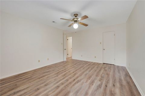 Tiny photo for 2100 Windsor Dr #28, Bryan, TX 77802 (MLS # 26004856)