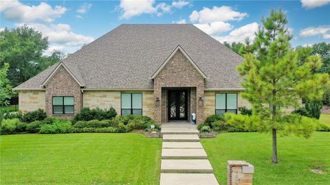 4902 Augusta Circle College Station TX 77845