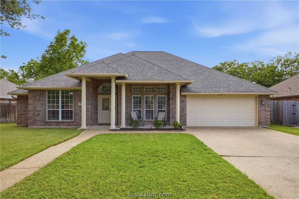 Photo of 3714 Bridle Trails Court, College Station, TX 77845 (MLS # 26004238)