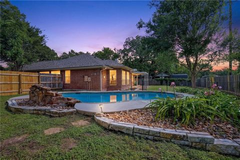 Tiny photo for 2925 Mirrormere Circle, Bryan, TX 77807 (MLS # 26006498)