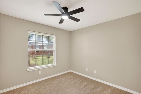 Tiny photo for 2925 Mirrormere Circle, Bryan, TX 77807 (MLS # 26006498)