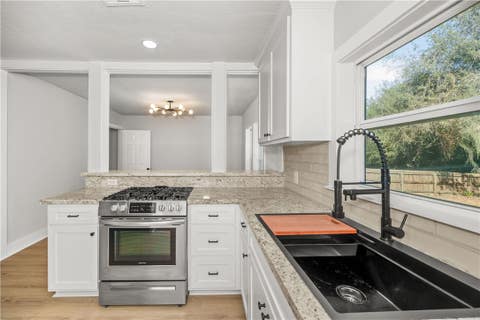 Tiny photo for 805 E Tom Green Street, Brenham, TX 77833 (MLS # 26010618)