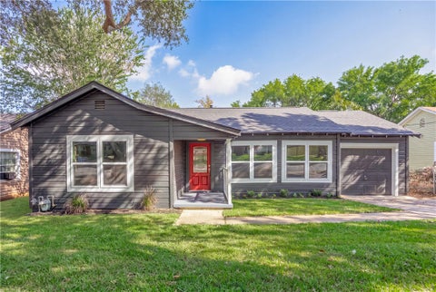 Tiny photo for 805 E Tom Green Street, Brenham, TX 77833 (MLS # 26010618)