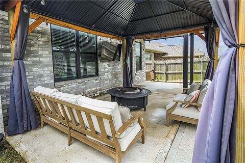 Tiny photo for 6327 Spartan Drive Dr, College Station, TX 77845 (MLS # 26004978)