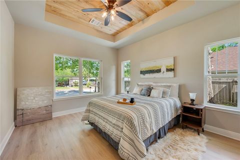 Tiny photo for 909 E 26th St, Bryan, TX 77803 (MLS # 26004543)