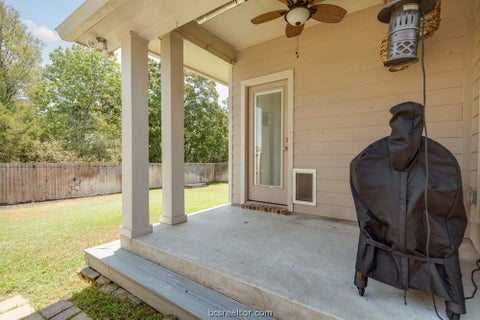 Tiny photo for 2030 Dumfries Drive, Bryan, TX 77807 (MLS # 26010778)