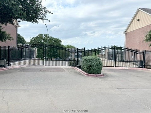 Tiny photo for 1000 Spring Loop #1806, College Station, TX 77840 (MLS # 26011478)
