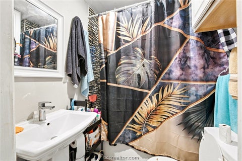 Tiny photo for 709 E Martin Luther King Jr Street, Bryan, TX 77803 (MLS # 26011014)