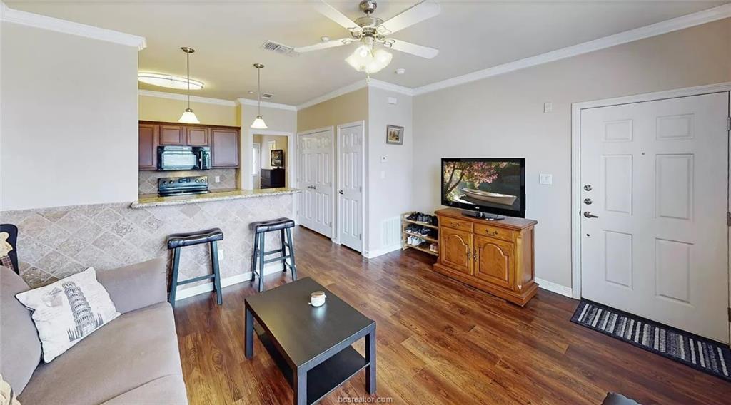 College Station, Texas 77840, United States, 1 Bedroom Bedrooms, ,1 BathroomBathrooms,Residential,Active,216534