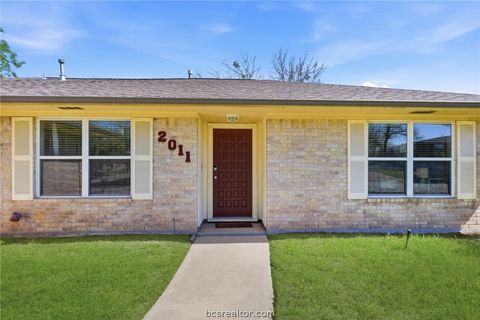 Tiny photo for 2011 Southwood Drive, College Station, TX 77840 (MLS # 26003440)