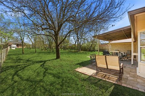 Tiny photo for 2011 Southwood Drive, College Station, TX 77840 (MLS # 26003440)