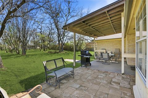 Tiny photo for 2011 Southwood Drive, College Station, TX 77840 (MLS # 26003440)