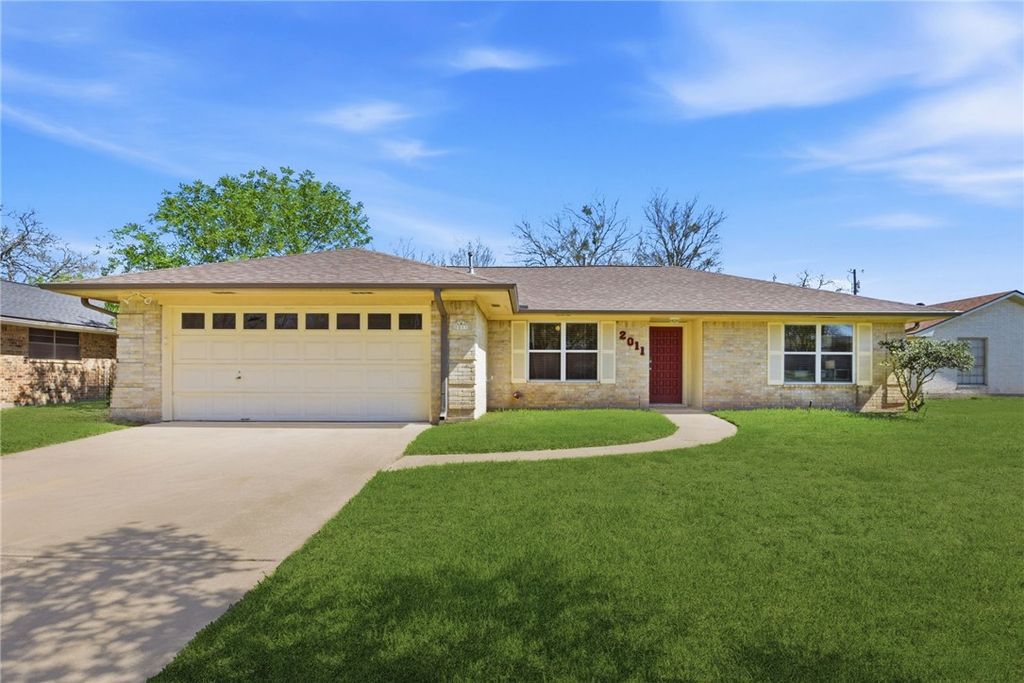 Photo of 2011 Southwood Drive, College Station, TX 77840 (MLS # 26003440)