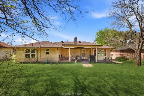 Tiny photo for 2011 Southwood Drive, College Station, TX 77840 (MLS # 26003440)