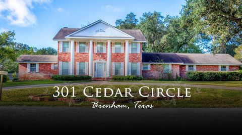 Photo of 301 Cedar Circle Cir, Brenham, TX 77833 (MLS # 25012006)