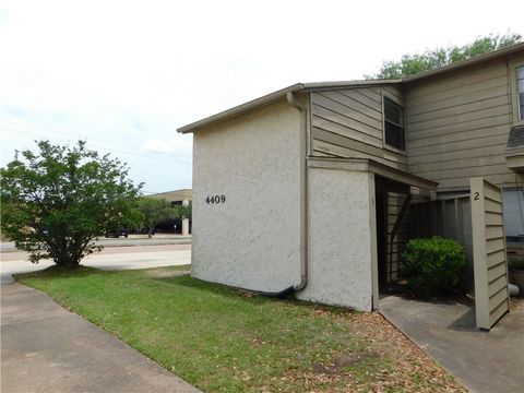Photo of 4409 Carter Creek Parkway #1, Bryan, TX 77802 (MLS # 26006185)