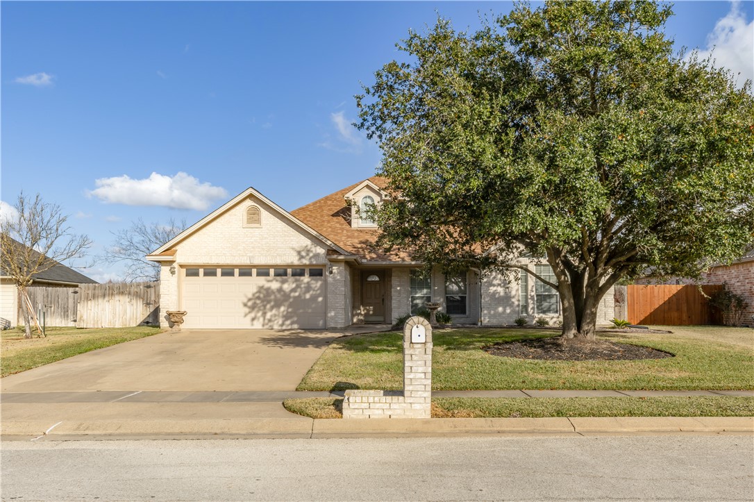 Bryan, Texas 77808, United States, 4 Bedrooms Bedrooms, ,2 BathroomsBathrooms,Residential,Pending,24390