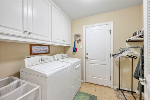 Tiny photo for 2302 Bastrop Circle, Bryan, TX 77808 (MLS # 25010885)