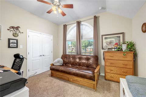 Tiny photo for 2302 Bastrop Circle, Bryan, TX 77808 (MLS # 25010885)