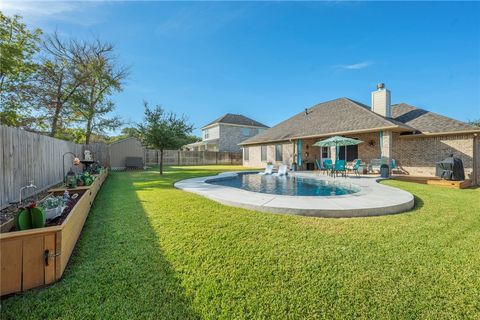 Tiny photo for 2302 Bastrop Circle, Bryan, TX 77808 (MLS # 25010885)