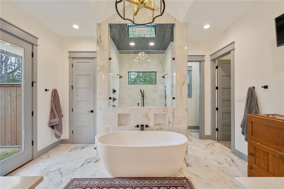 College Station, Texas 77845, United States, 4 Bedrooms Bedrooms, ,4 BathroomsBathrooms,Residential,Pending,2376