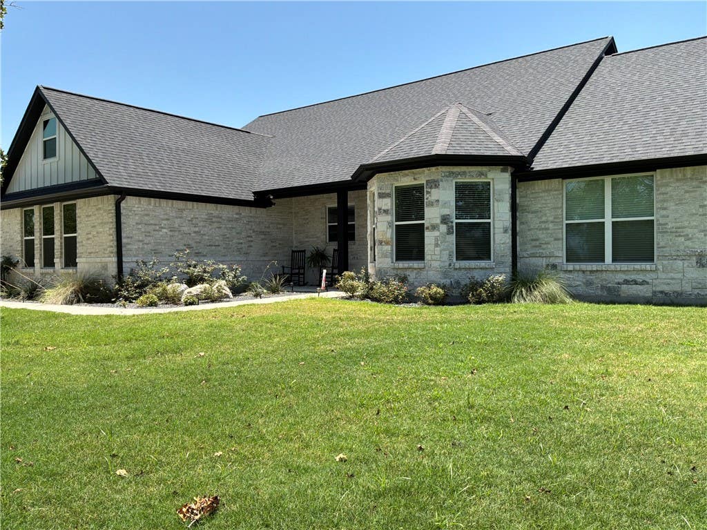 Photo of 7532 Field Creek Estates Drive, Bryan, TX 77808 (MLS # 26009412)
