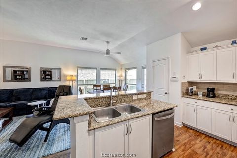 Tiny photo for 208 Boulder Drive, Navasota, TX 77868 (MLS # 26006052)