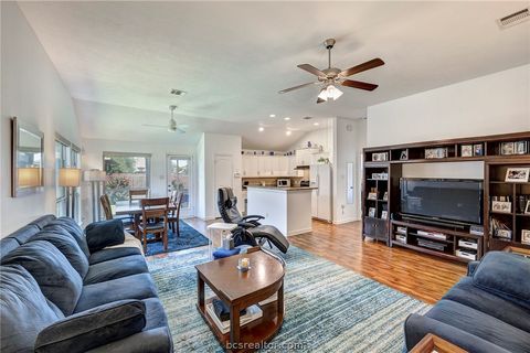 Tiny photo for 208 Boulder Drive, Navasota, TX 77868 (MLS # 26006052)