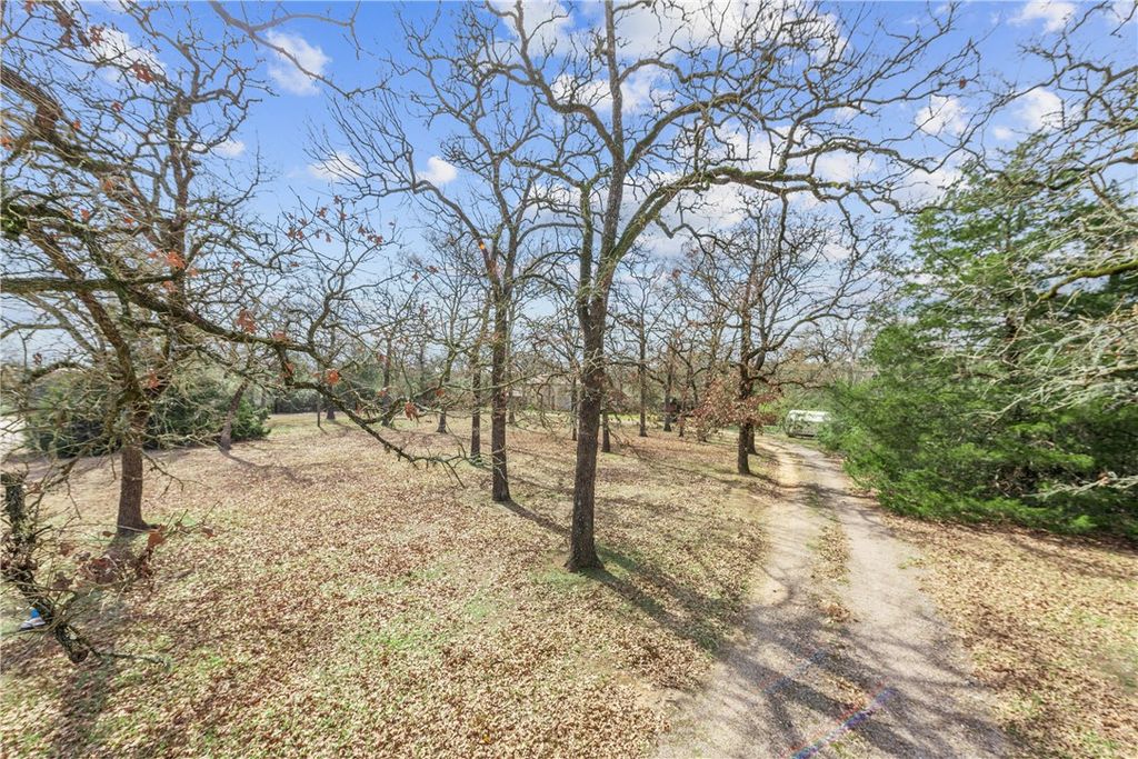 Photo of 12994 Hunters Creek Road, College Station, TX 77845 (MLS # 25011511)