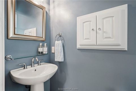 Tiny photo for 714 Plum Hollow Drive, College Station, TX 77845 (MLS # 26005098)