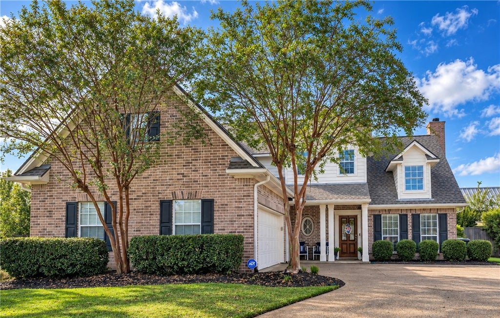Photo of 1408 Stonebridge Court, College Station, TX 77845 (MLS # 26011600)