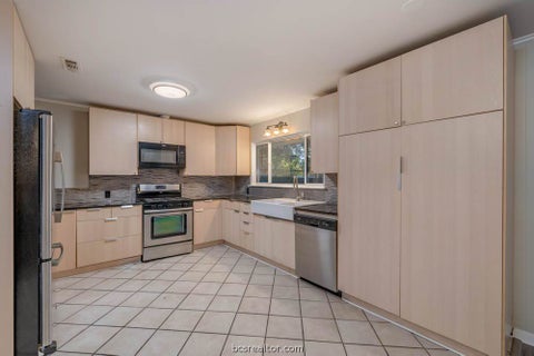 Tiny photo for 510 Olive Street, Bryan, TX 77801 (MLS # 26011042)