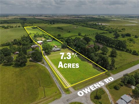 Photo of 34366 Owens Road, Hempstead, TX 77445 (MLS # 26009092)