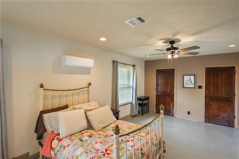 Tiny photo for 34366 Owens Road, Hempstead, TX 77445 (MLS # 26009092)
