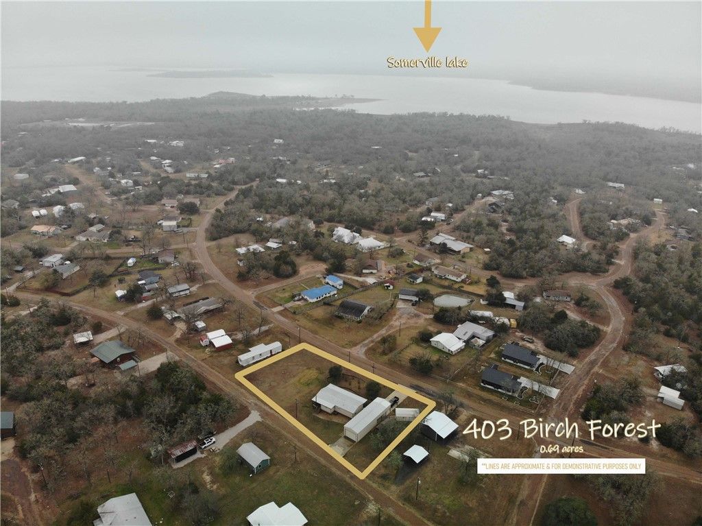 Photo of 403 Birch Forest Drive, Somerville, TX 77879 (MLS # 26000714)