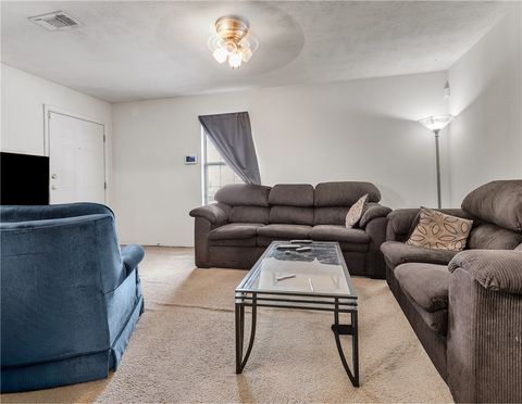 Tiny photo for 1003 W 17th Street, Bryan, TX 77803 (MLS # 26004117)