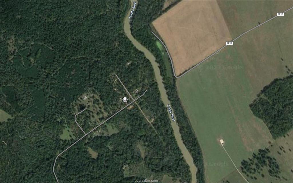 2525 Private Road 1195