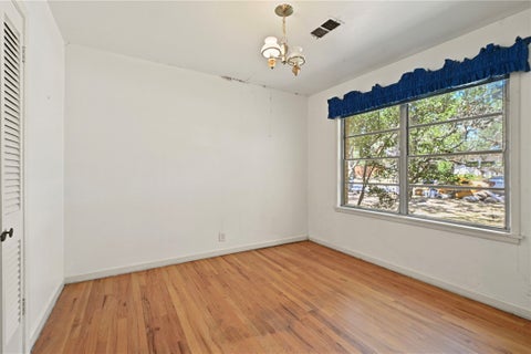Tiny photo for 709 Esther Boulevard, Bryan, TX 77802 (MLS # 26010976)
