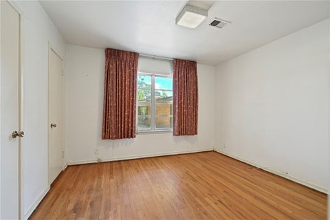 Tiny photo for 709 Esther Boulevard, Bryan, TX 77802 (MLS # 26010976)
