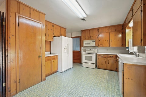 Tiny photo for 709 Esther Boulevard, Bryan, TX 77802 (MLS # 26010976)