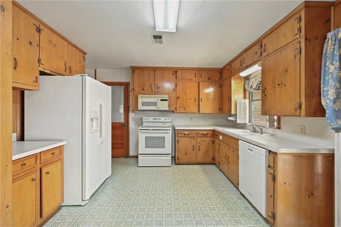 Tiny photo for 709 Esther Boulevard, Bryan, TX 77802 (MLS # 26010976)