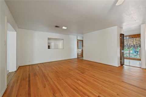 Tiny photo for 709 Esther Boulevard, Bryan, TX 77802 (MLS # 26010976)