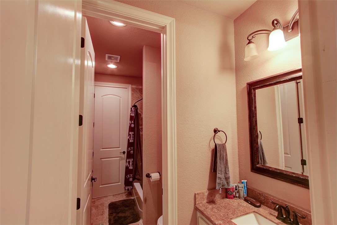 College Station, Texas 77845, United States, 4 Bedrooms Bedrooms, ,4 BathroomsBathrooms,Residential,Active,187463