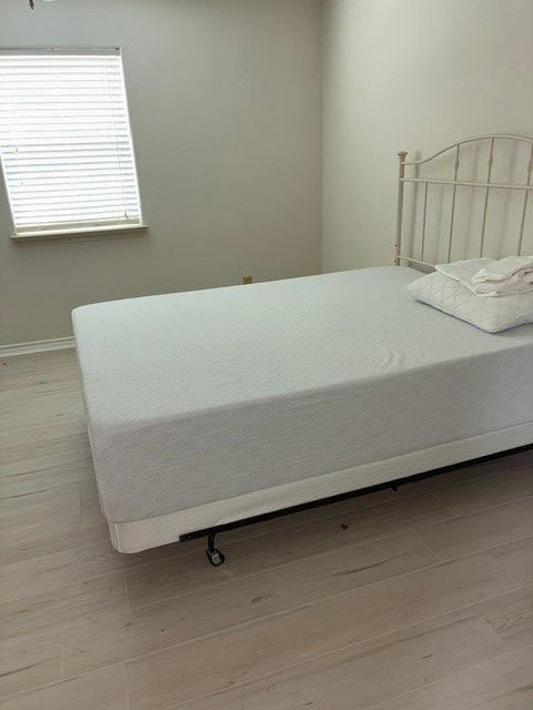Tiny photo for 404 W 24th Street, Bryan, TX 77803 (MLS # 26006275)