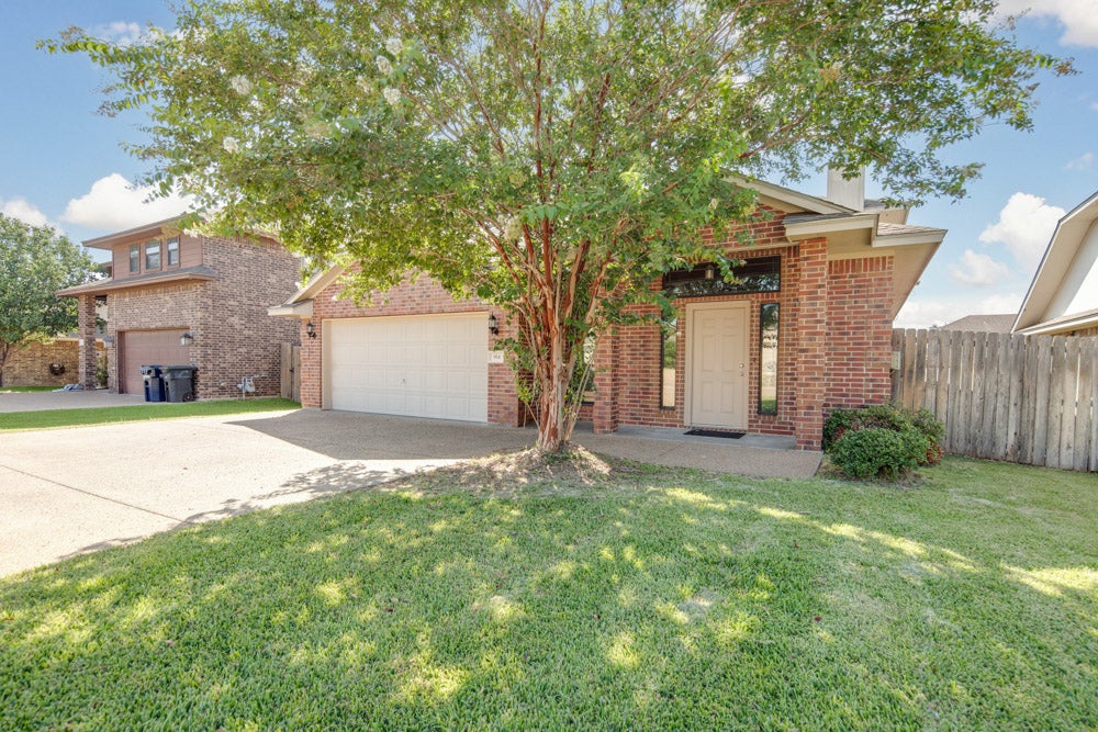 Photo of 914 Dove Landing Avenue, College Station, TX 77845 (MLS # 26010798)